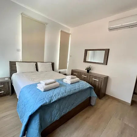 דירה Kings Boutique Apartment/2br